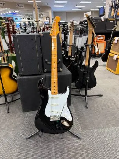 Modded Squier CV50s Strat Black